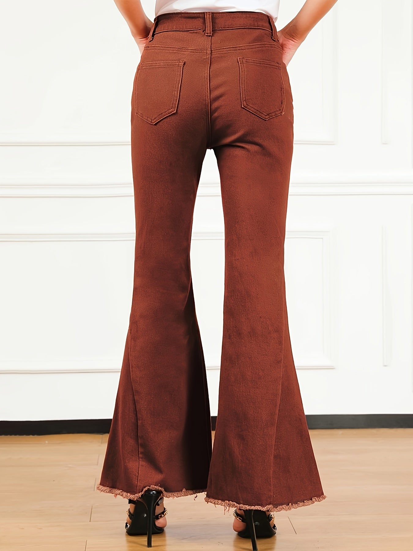 Cozy Autumn Reddish-Brown Flare Jeans – High-Rise Vintage Stretch Denim
