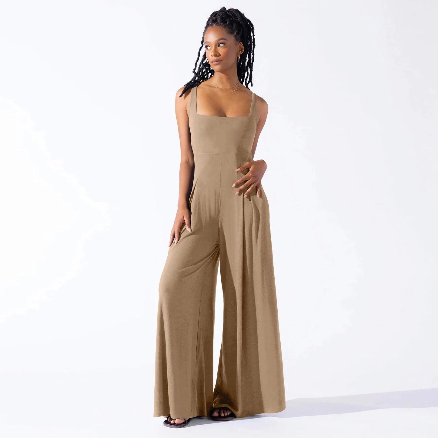 AveryElle™ Wide-Leg Jumpsuit — Sleek Comfort, Timeless Elegance