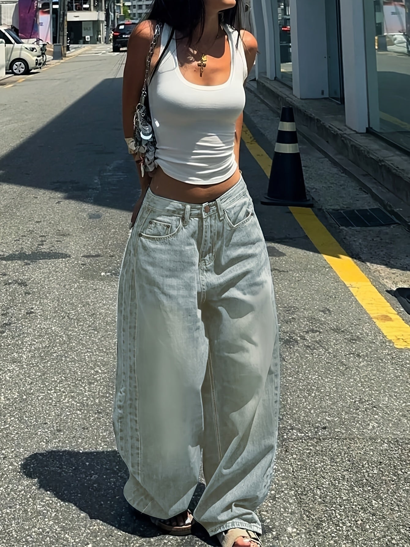 Vintage Oversized Straight-Leg Jeans – Heavyweight Distressed Denim