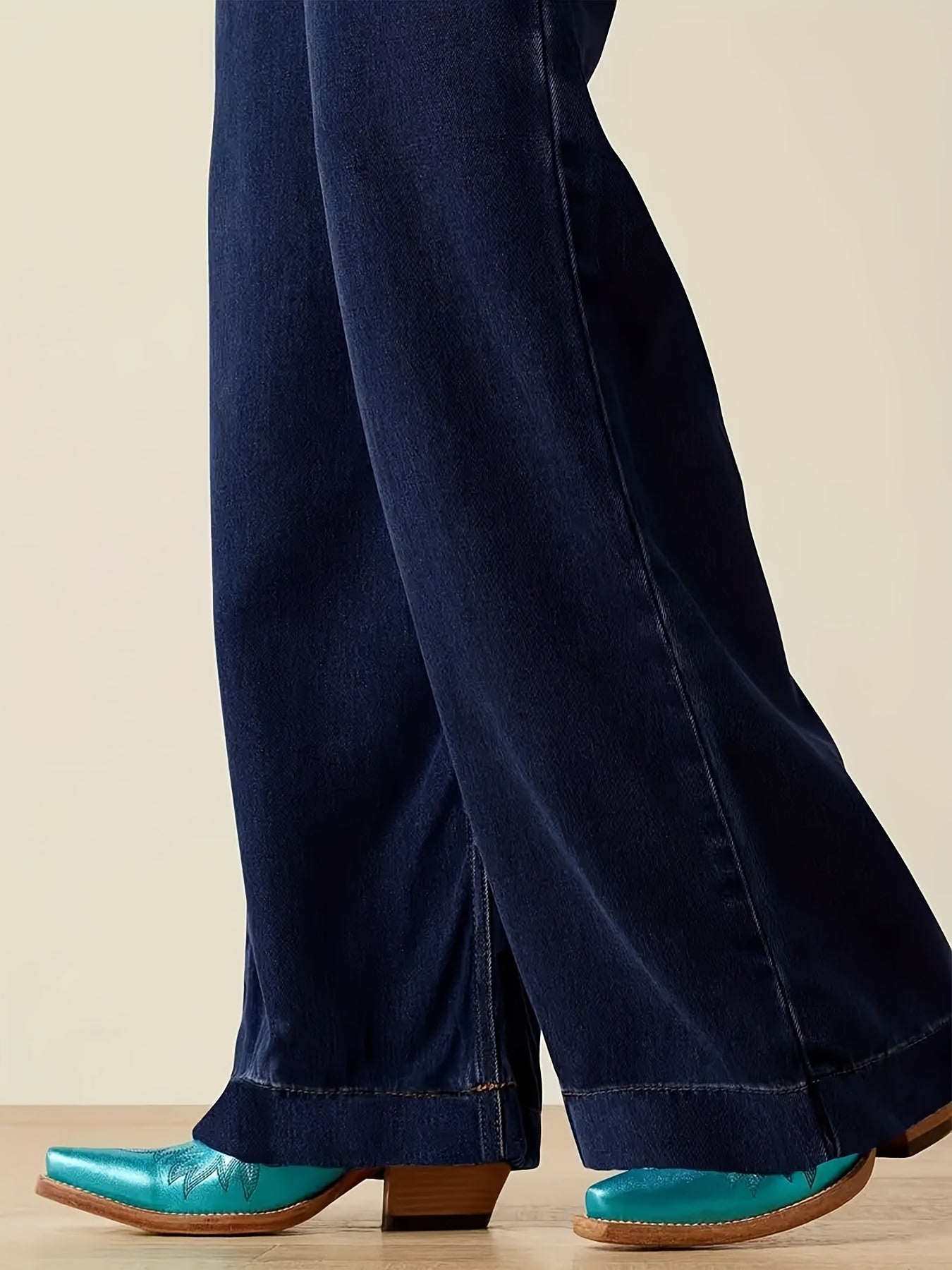 Wide-Leg High-Rise Denim – Stylish Stretchy Bootcut Jeans for Comfort