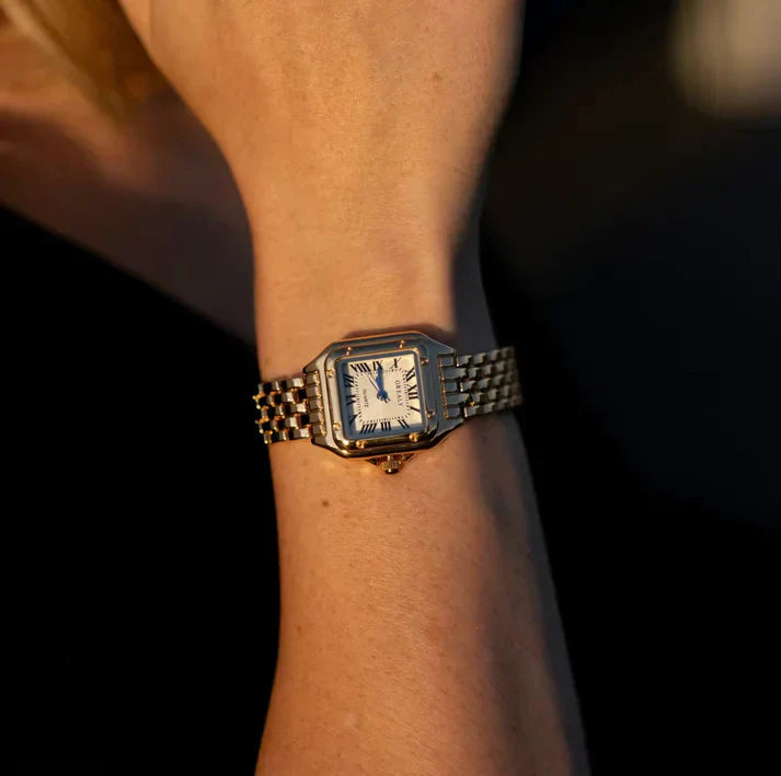 Adjustable Elegance™ — Timeless Shine, Effortless Fit