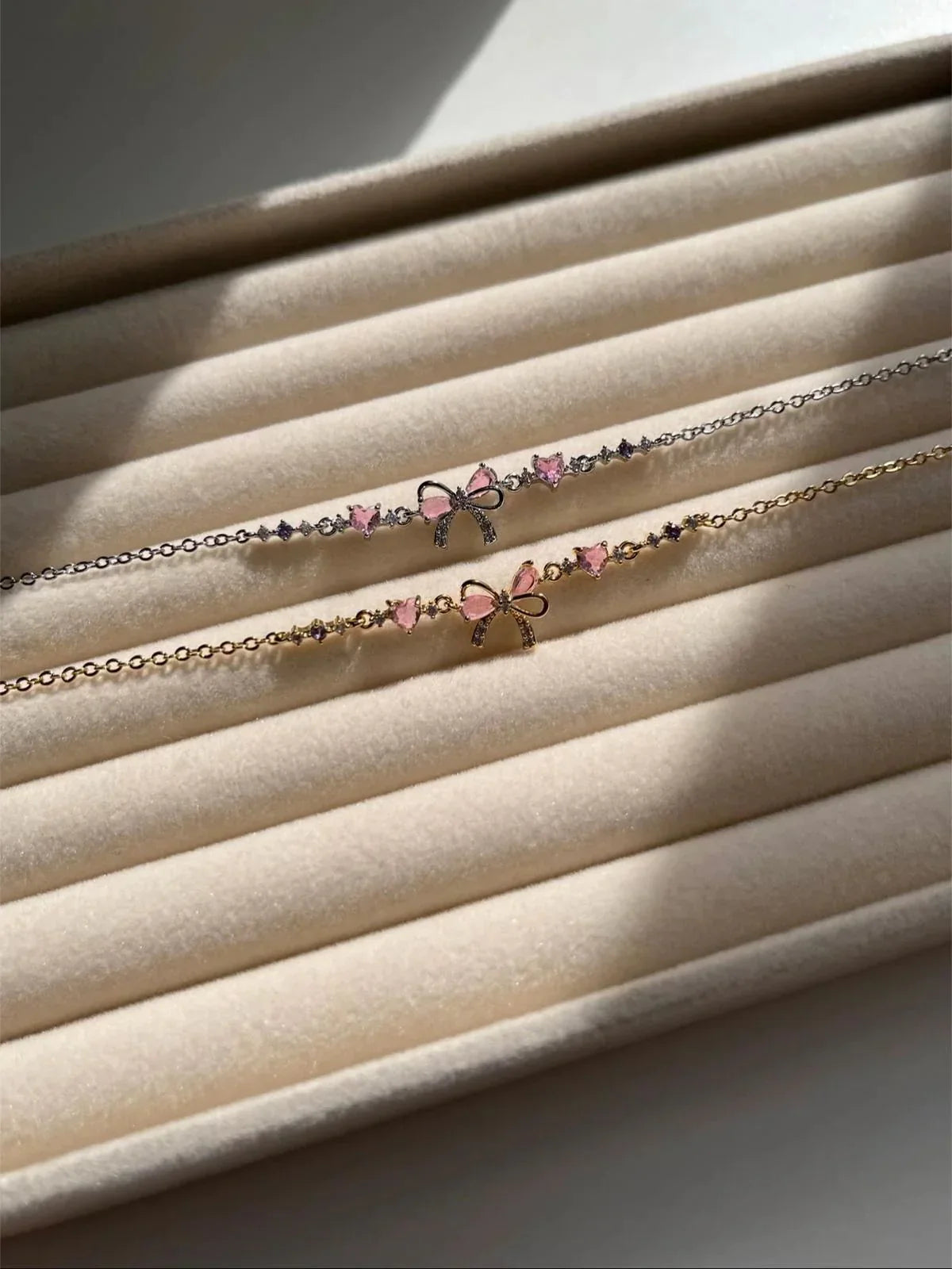 Aura Bracelet™ — Timeless Elegance, Lasting Connection