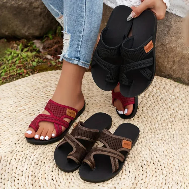 Airflow Sandals™ — Breathable Support for Summer Strolls