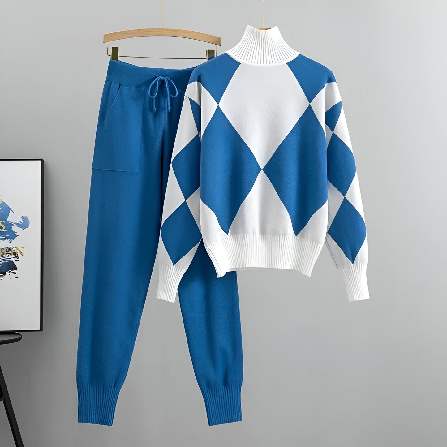 Veruno Set™ — Sleek Tailoring Meets Silken Comfort