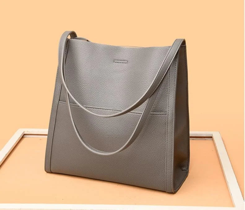 Virelle Handcrafted Leather Tote™ — Effortless Elegance, Timelessly Organized