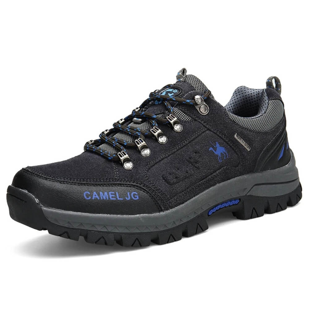 SummitStride™ — Confident Comfort, Anywhere You Roam