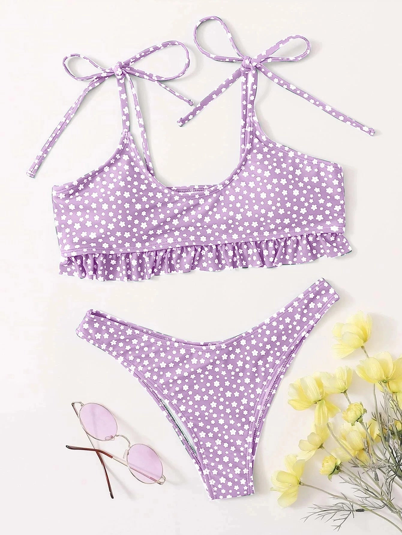 Avencea™ — Flattering Ruffles, Effortless Comfort