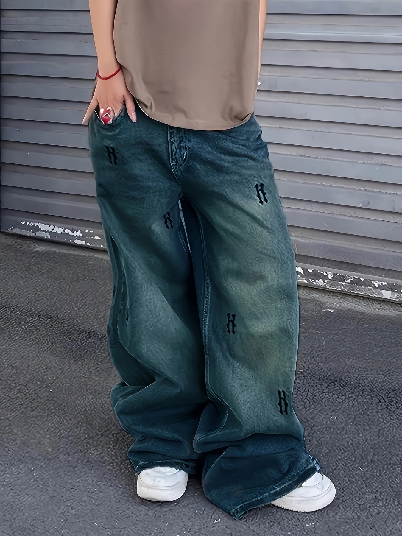 Baggy Gothic Embroidered Denim Pants – Loose-Fit Y2K Streetwear Style