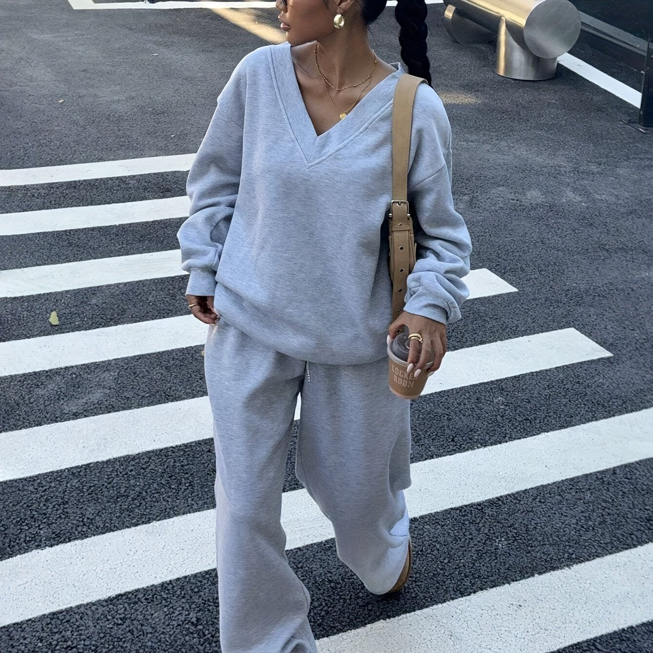 Damen Oversized V-Ausschnitt Sweatshirt und Jogginganzug Set | Fleece Stoff | Weicher dehnbarer Polyester | Herbst Winter Bequeme Freizeitkleidung