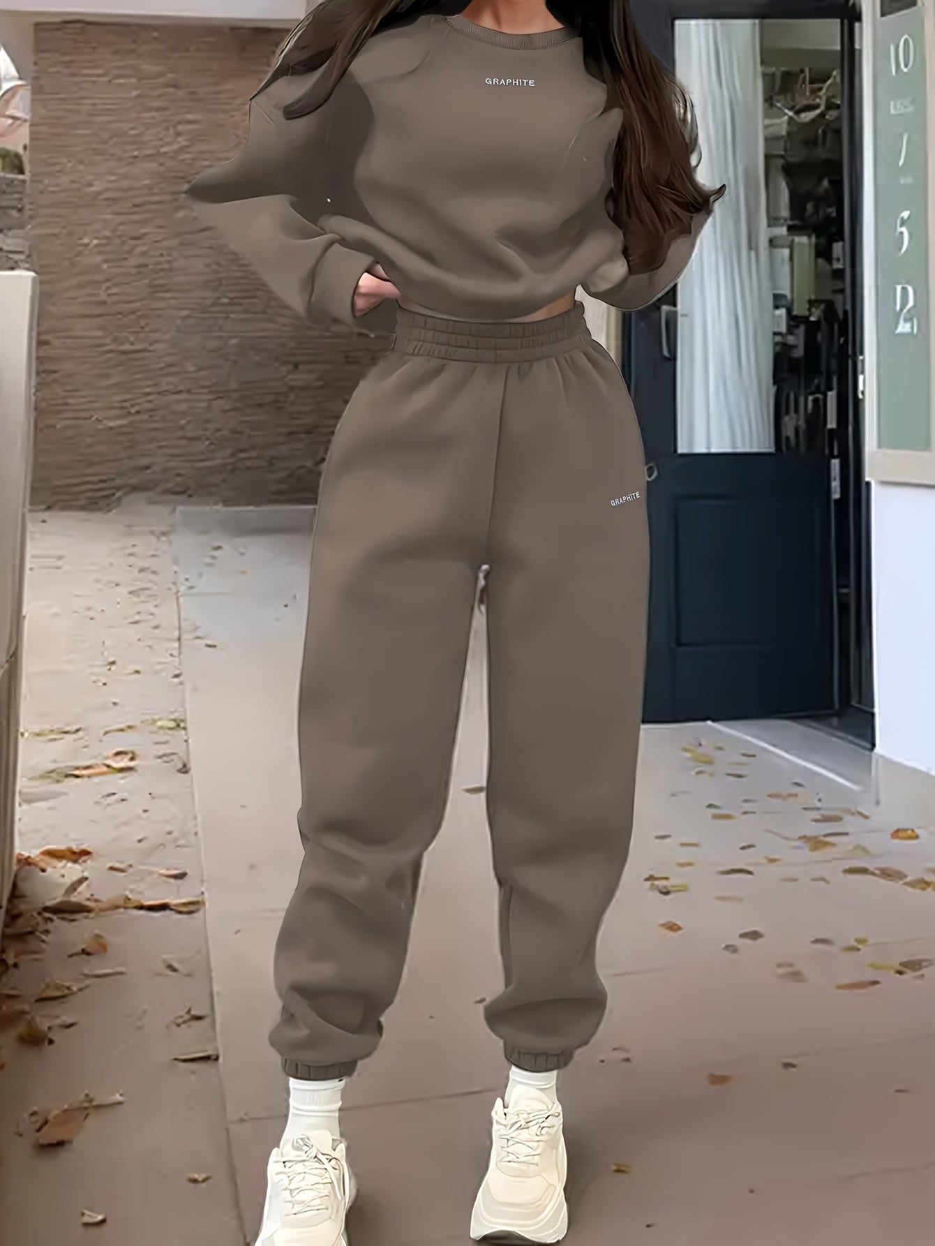 Damen-Sportset für Frühling/Herbst, 100% Polyester Langarm-Pullover mit besticktem Alphabet-Design, Rundhals-Absatzschulter Strickstoff, mittlere Dehnung, locker sitzendes Sweatshirt und Hose Set