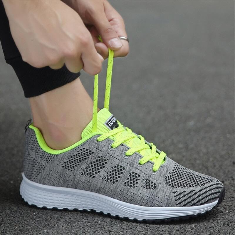 AsellaStride™ — Cushioned Support for All-Day Ease