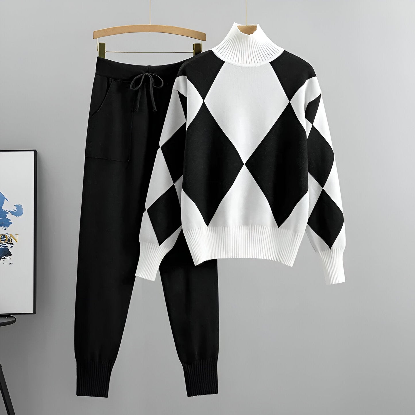 Veruno Set™ — Sleek Tailoring Meets Silken Comfort