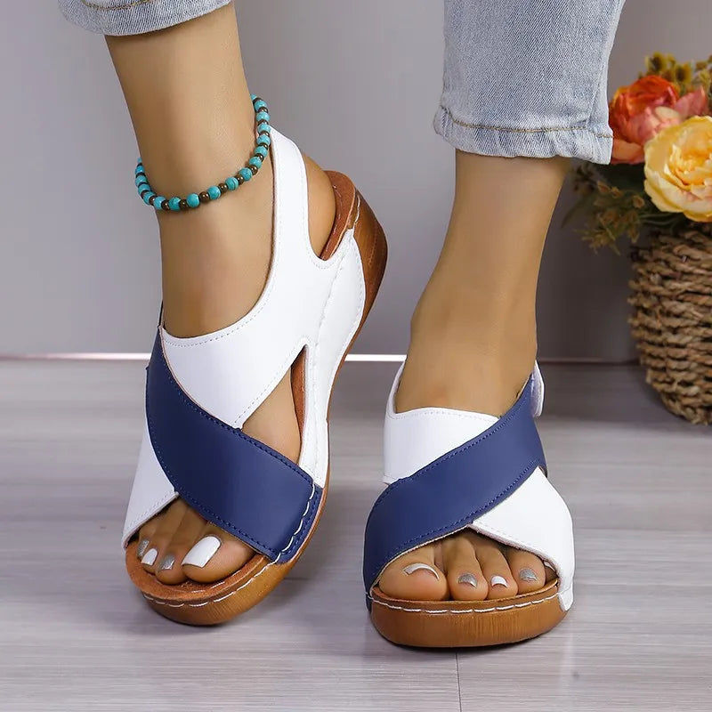 Two-Tone Crossover Sandals™ — Chic Comfort Meets All-Day Ease