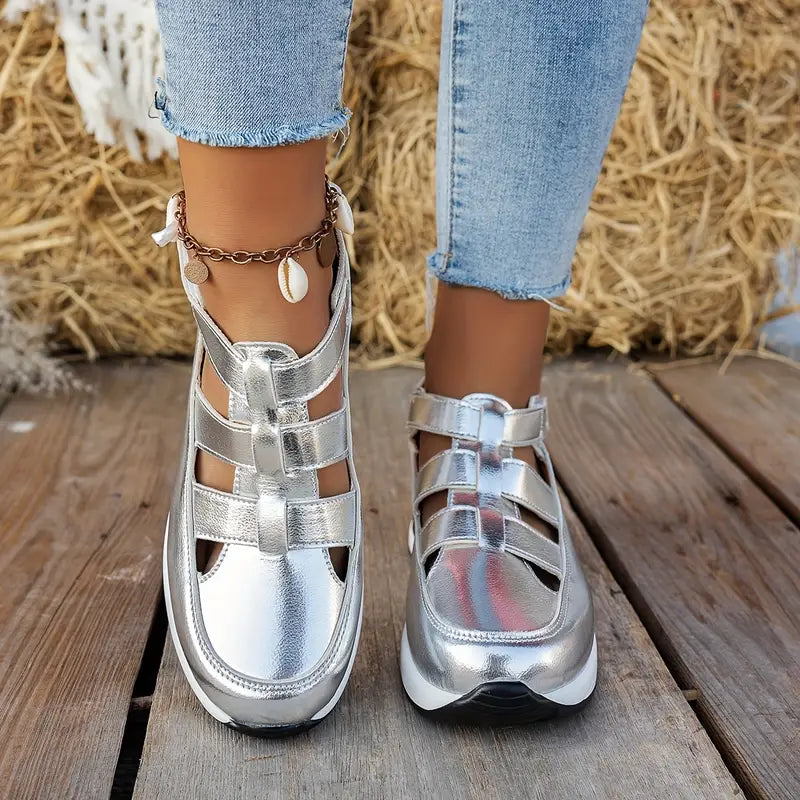Comfort™ — Sculpted Support with Effortless Style