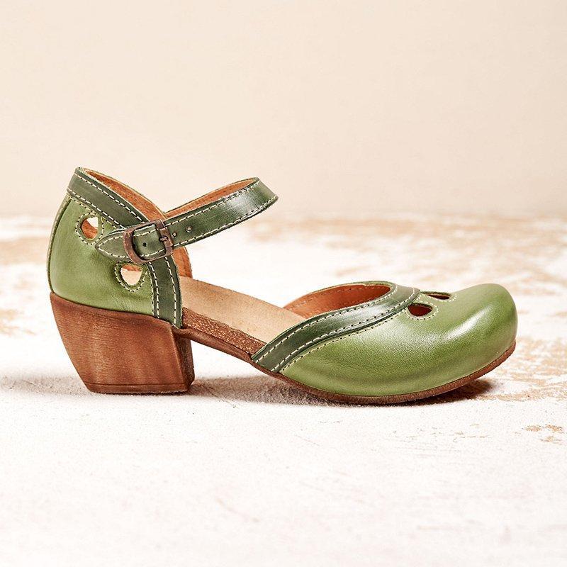 ArdenaStride™ — Stylish Support with Retro Charm