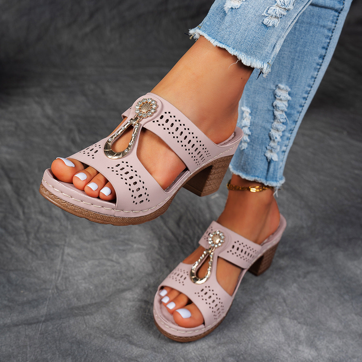 Comfort Sandals™ — Sparkle-Fresh Steps All Day