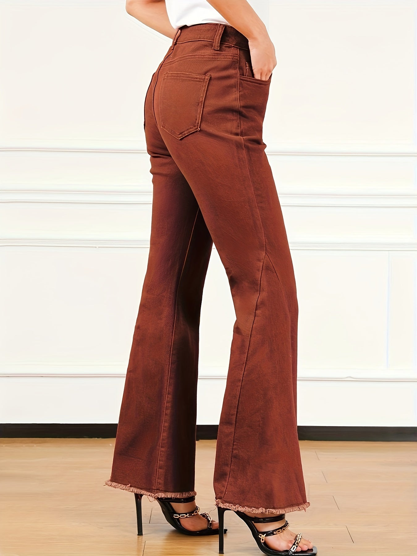 Cozy Autumn Reddish-Brown Flare Jeans – High-Rise Vintage Stretch Denim