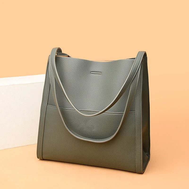 Virelle Handcrafted Leather Tote™ — Effortless Elegance, Timelessly Organized