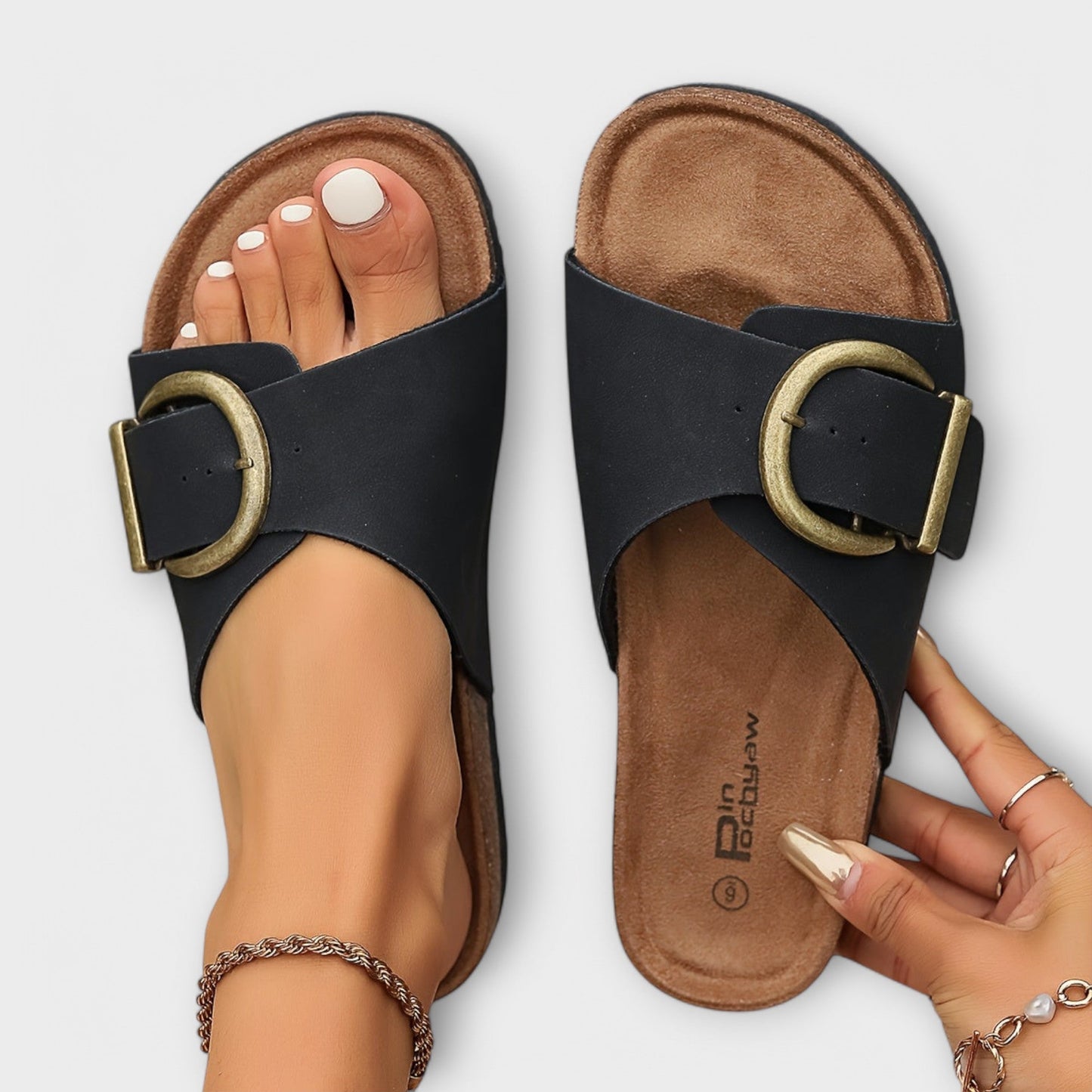 CalinaStride™ — Lightweight Comfort Meets Timeless Style