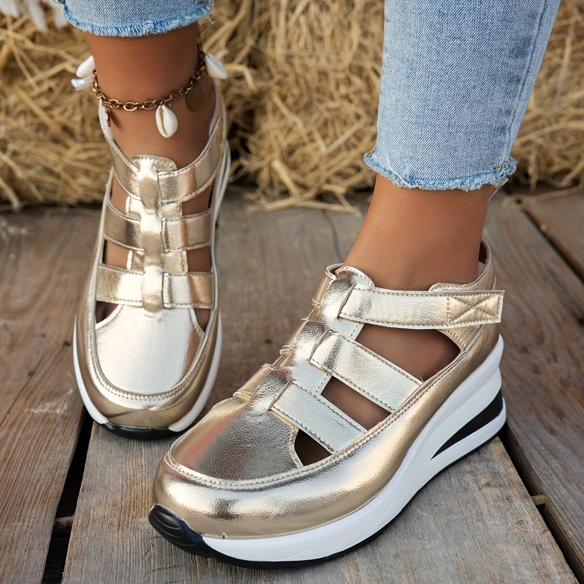 Comfort™ — Sculpted Support with Effortless Style
