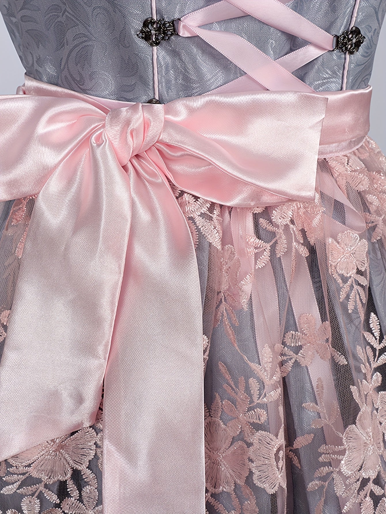 VintaBloom Corset Dress – Elegant Lilac Floral Jacquard Bavarian Dress