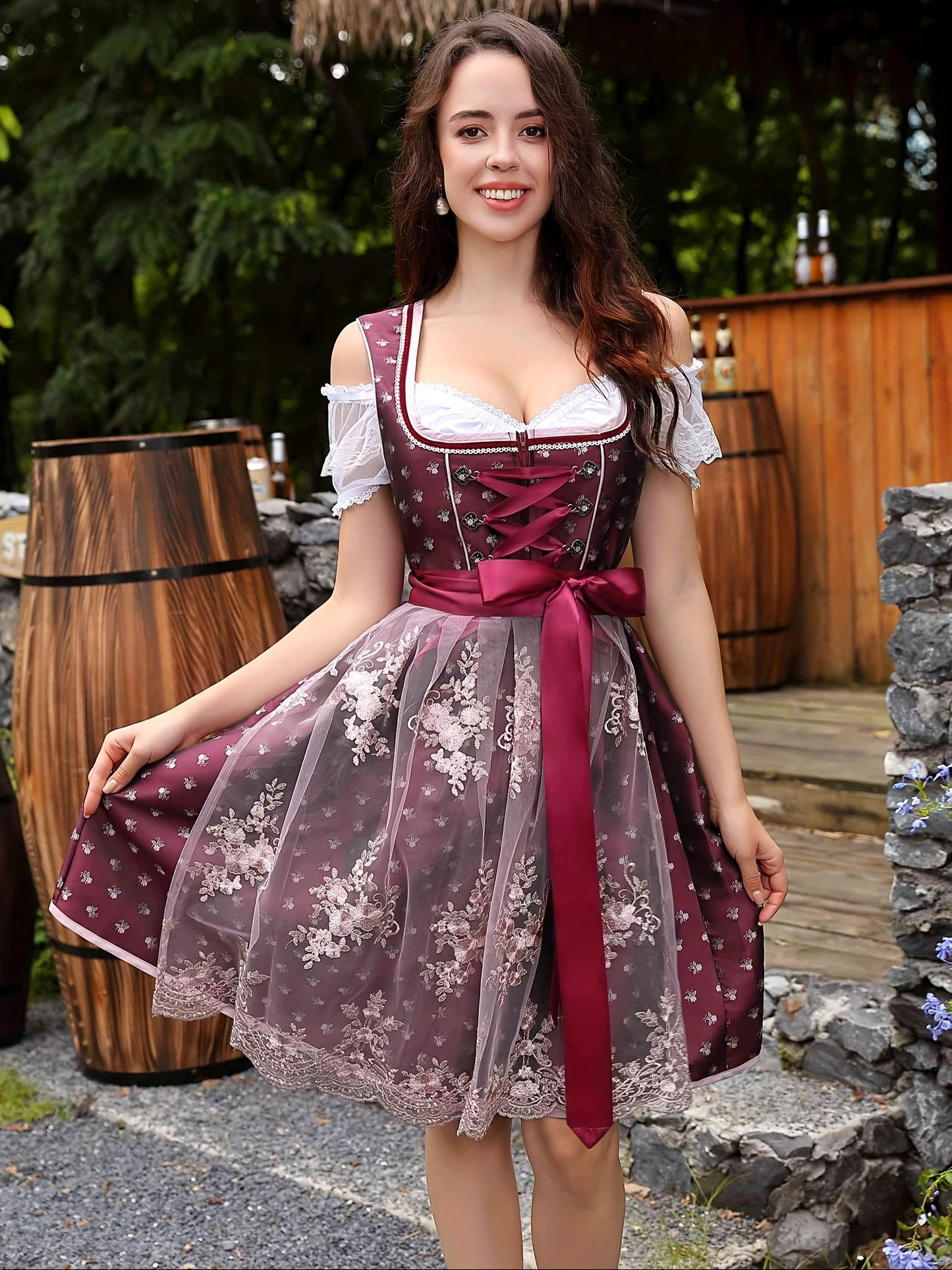 Vintage Black Floral Dirndl – Elegant Traditional Dress with Lace Apron
