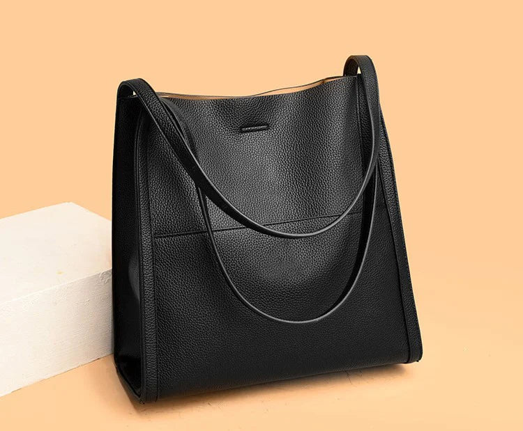 Virelle Handcrafted Leather Tote™ — Effortless Elegance, Timelessly Organized