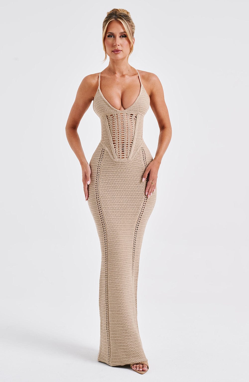 Zaraelle Maxi Dress™ — Sculpted Elegance Meets Breathable Comfort