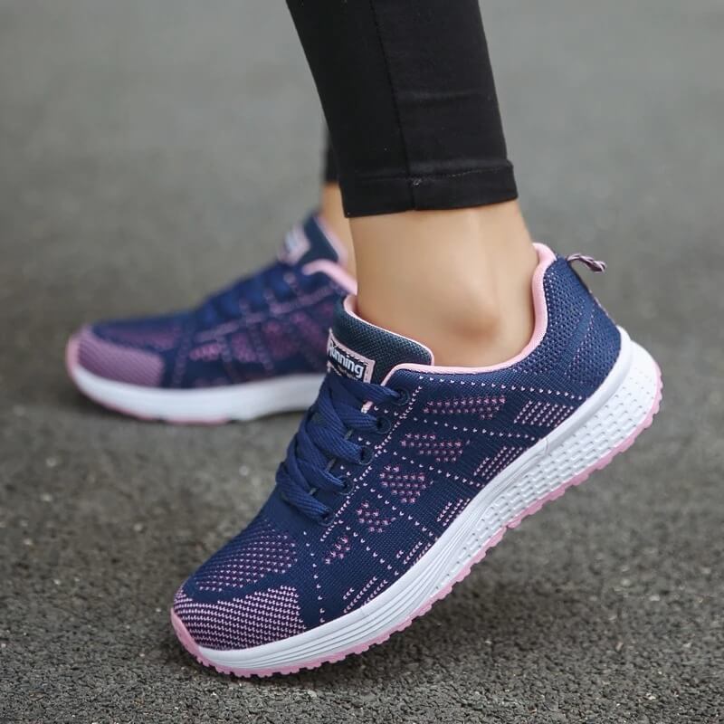 AsellaStride™ — Cushioned Support for All-Day Ease