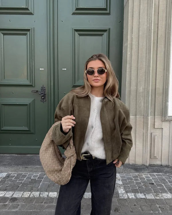 ElaraVelvet Bomber™ — Plush Layers, Effortless Style