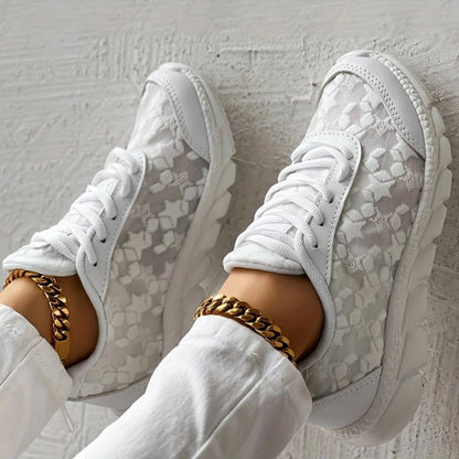 LioraStep™ — Orthopedic Comfort Meets Breathable Luxury