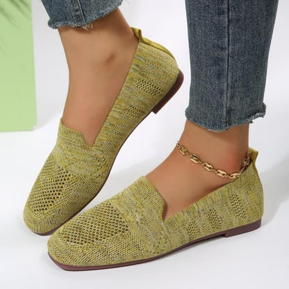 RevitaStride™ — Cushioned Support for All-Day Comfort