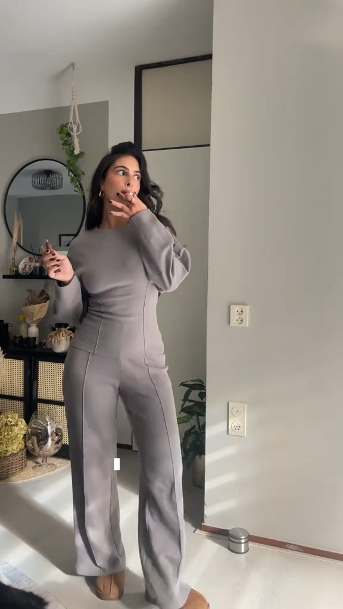 Liora Lounge Set™ — Cozy Chic, Effortless Silhouettes