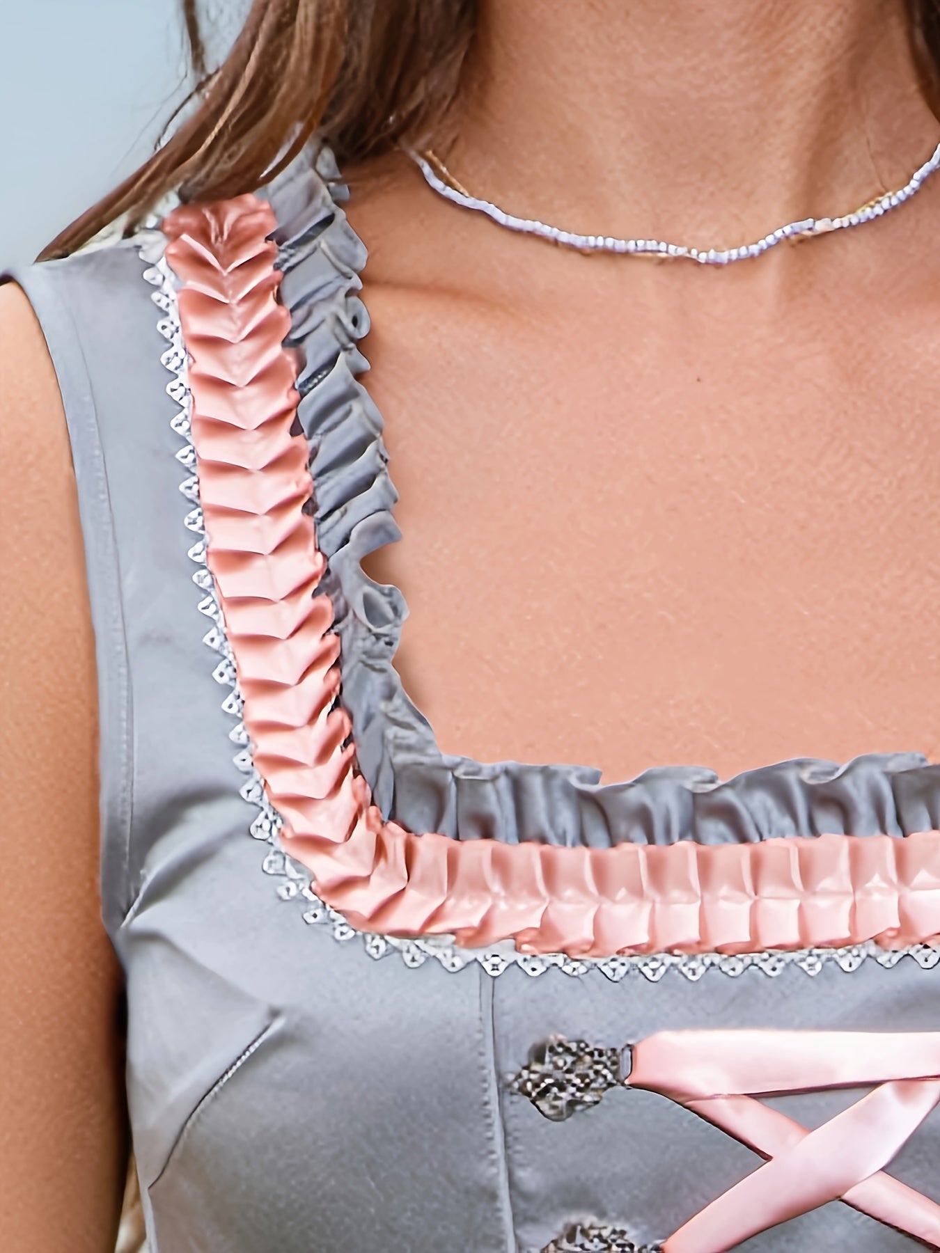 PastelVibe Embroidered Dirndl – Knee-Length Oktoberfest Dress with Floral Apron