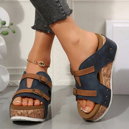 SolaraStride™ Sandals — Chic Comfort for Every Step
