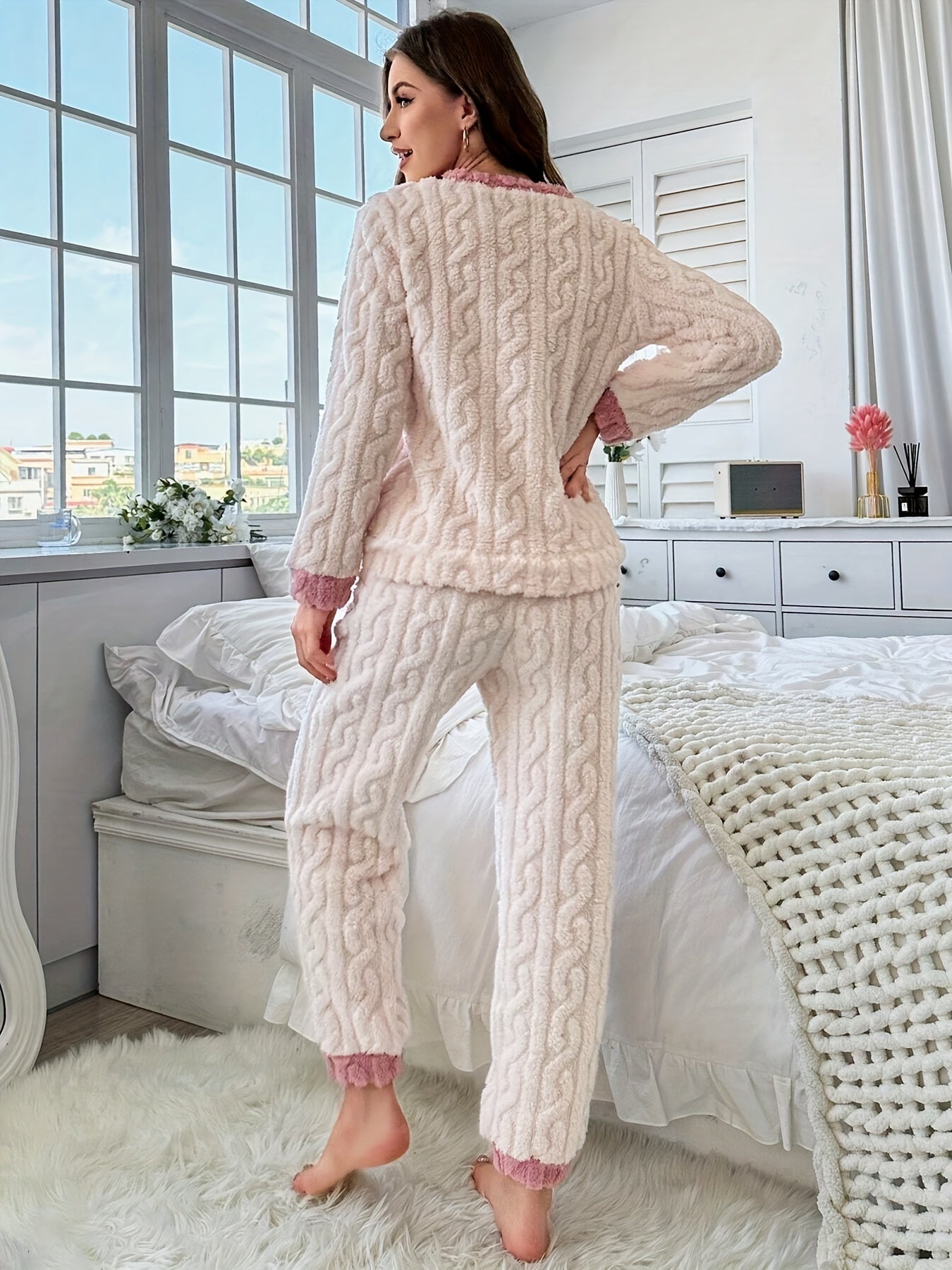 HanaeLuxe™ Pajama Set — Soft Silhouettes, All-Day Ease