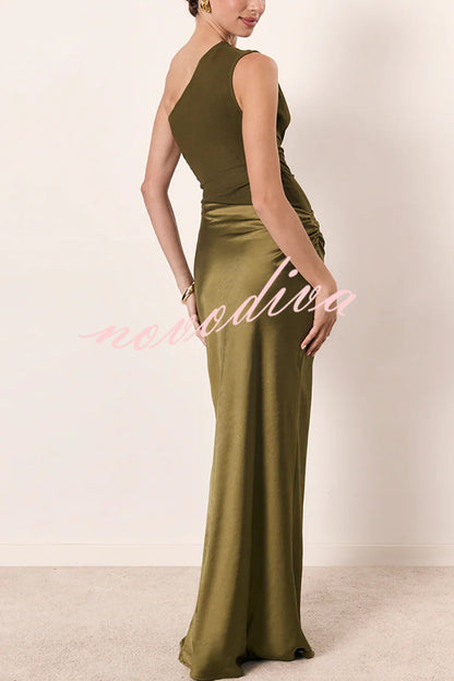 Luxe Satin One-Shoulder Dress™ — Graceful Draping, Striking Silhouette