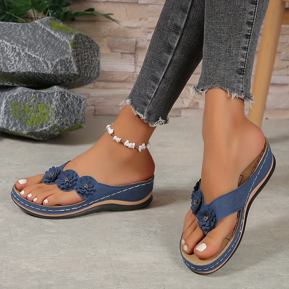 LumaStride™ Sandals — Cushioned Comfort, Confident Steps