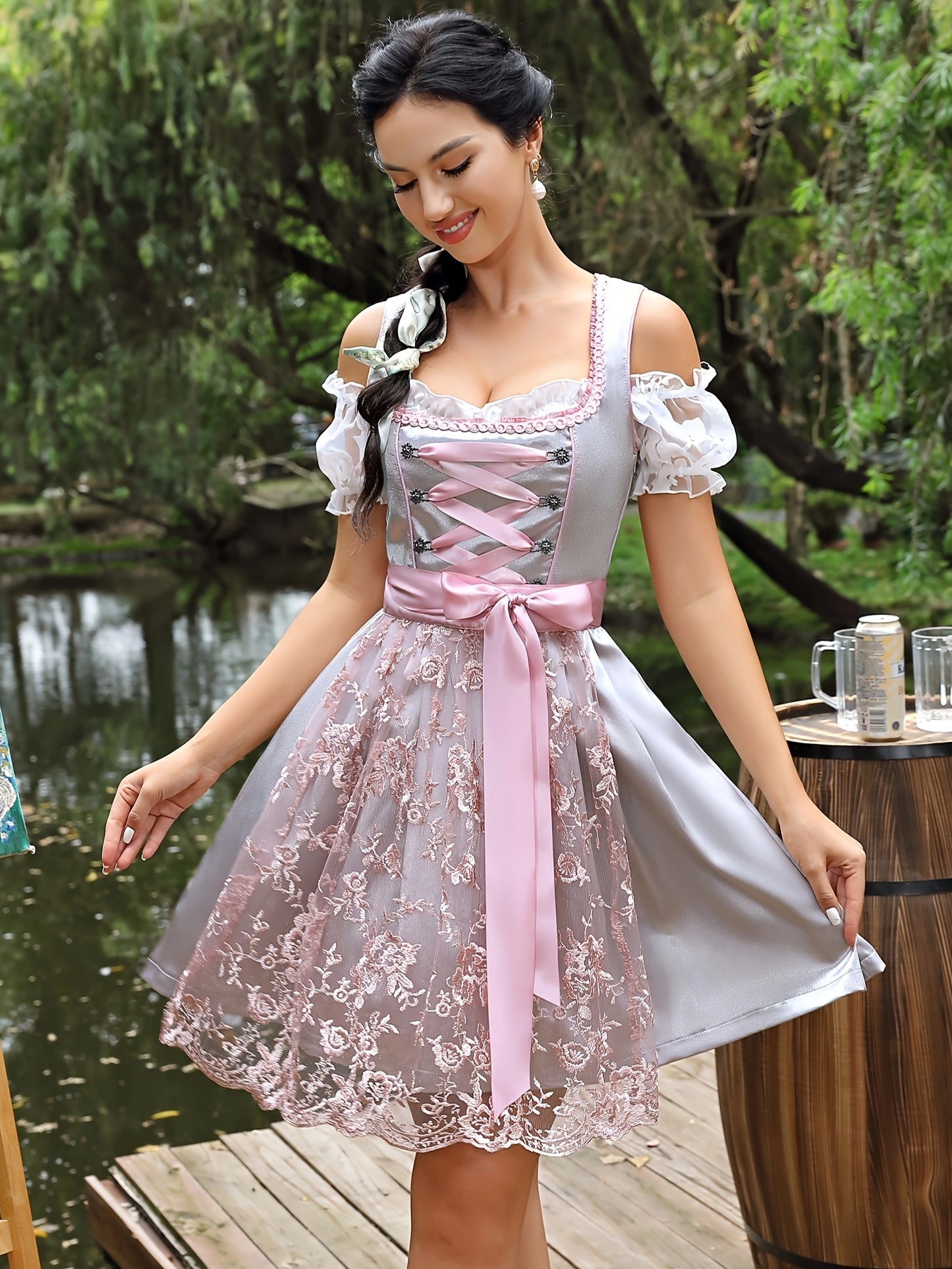 LuxeWeave Vintage Dirndl – Elegant Bavarian Dress with Floral Embroidery