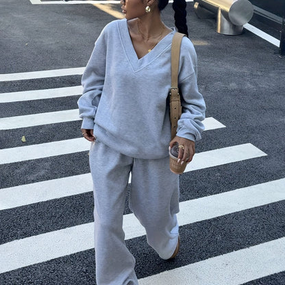Damen Oversized V-Ausschnitt Sweatshirt und Jogginganzug Set | Fleece Stoff | Weicher dehnbarer Polyester | Herbst Winter Bequeme Freizeitkleidung