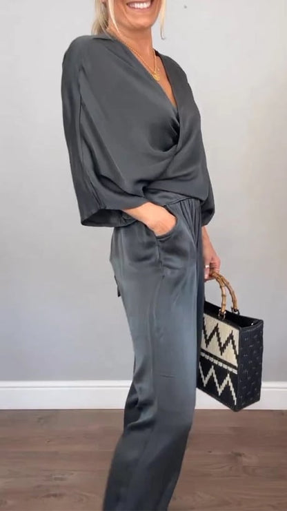 A- Women's V-Neck Casual Comfortable Beautifying Set™ — Flattering Fit for Every Silhouette