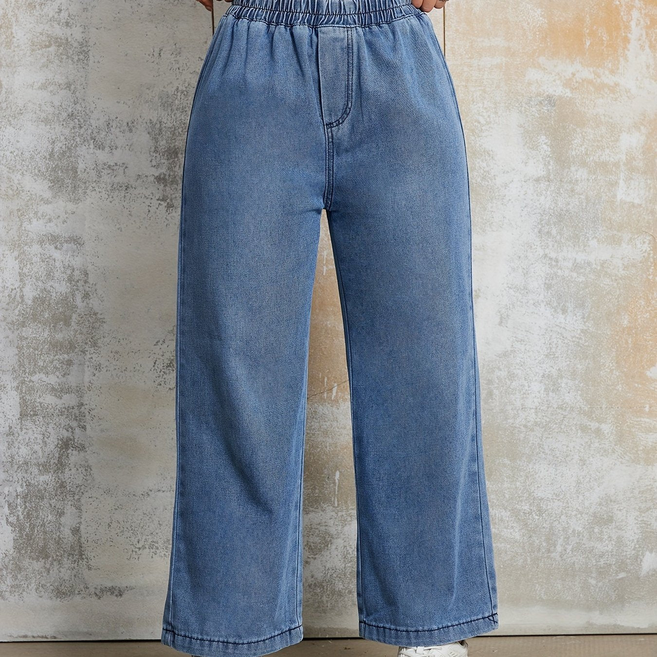 FlexDenim – Relaxed Wide-Leg Blue Denim Pants with Elastic High-Rise Waistband