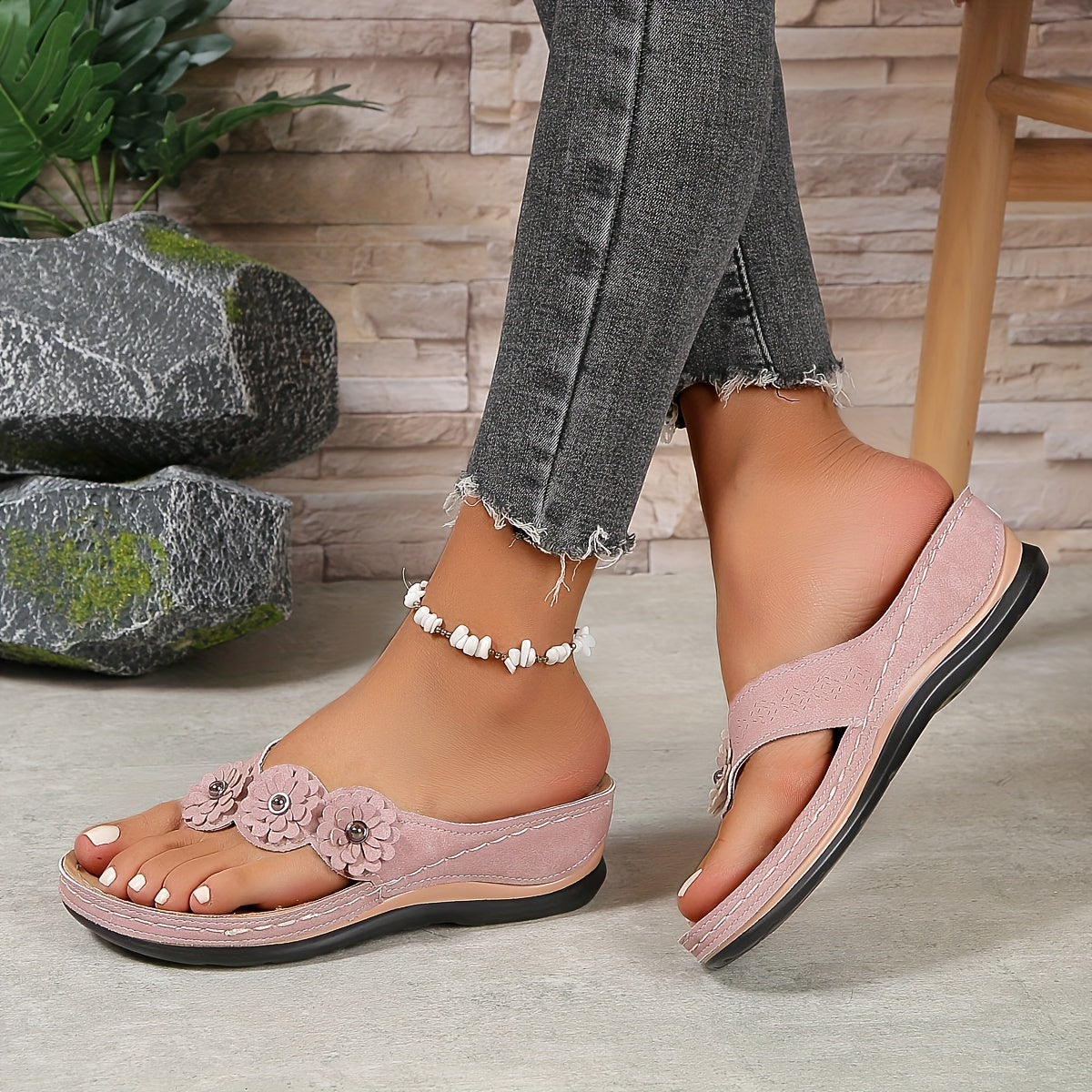 LumaStride™ Sandals — Cushioned Comfort, Confident Steps
