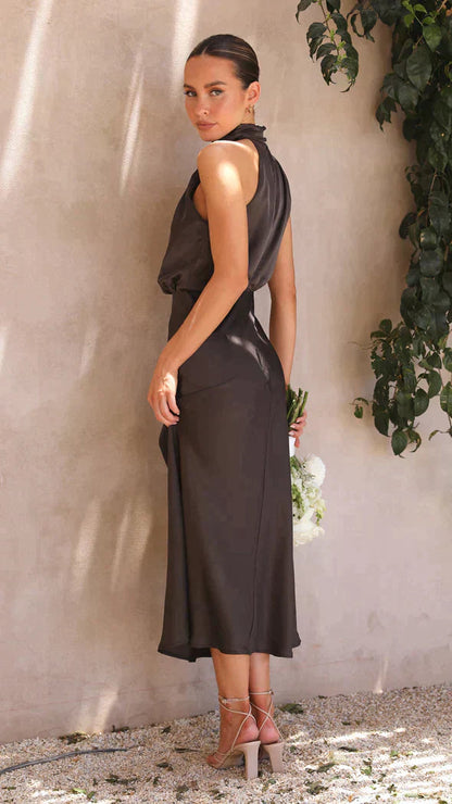 LioraLuxe™ Shimmer Maxi Dress — Glow with Timeless Elegance