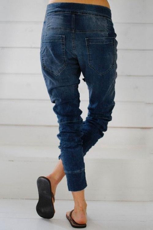 ElaraFlex™ Jeans — Flattering Comfort, Effortless Style