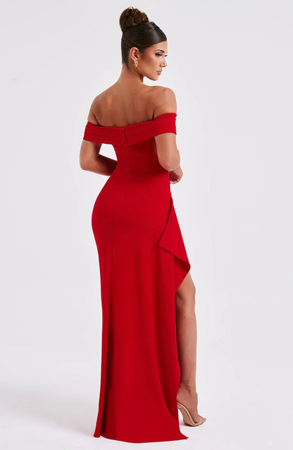AureliaWave™ — Sculpted Elegance with Flowing Grace