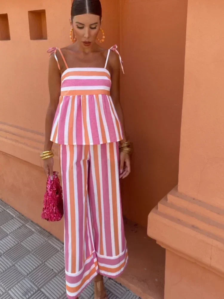 LioraSet™ — Vibrant Prints, Breezy Comfort