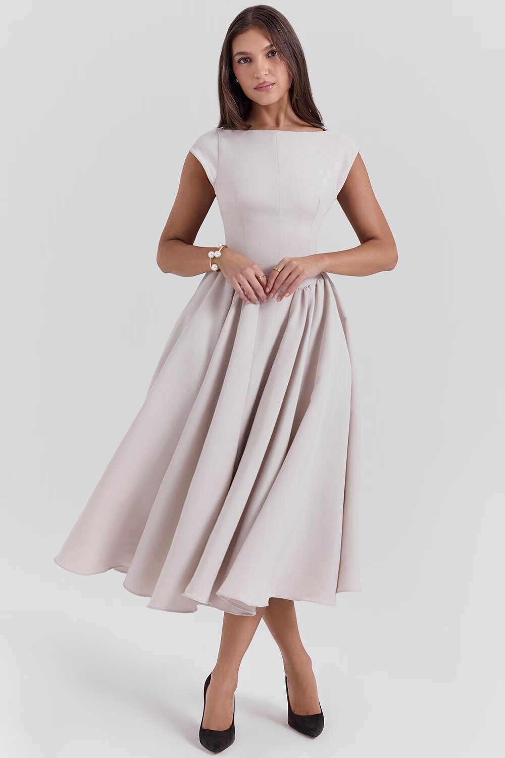 LioraLine Dress™ — Sculpted Fit, Timeless Ease