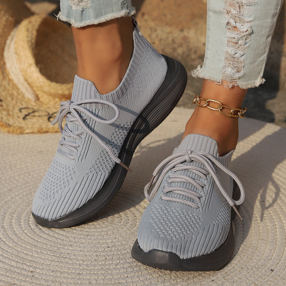 Luxe Step™ Orthopedic Sneakers — Cushioned Support Meets Sleek Style