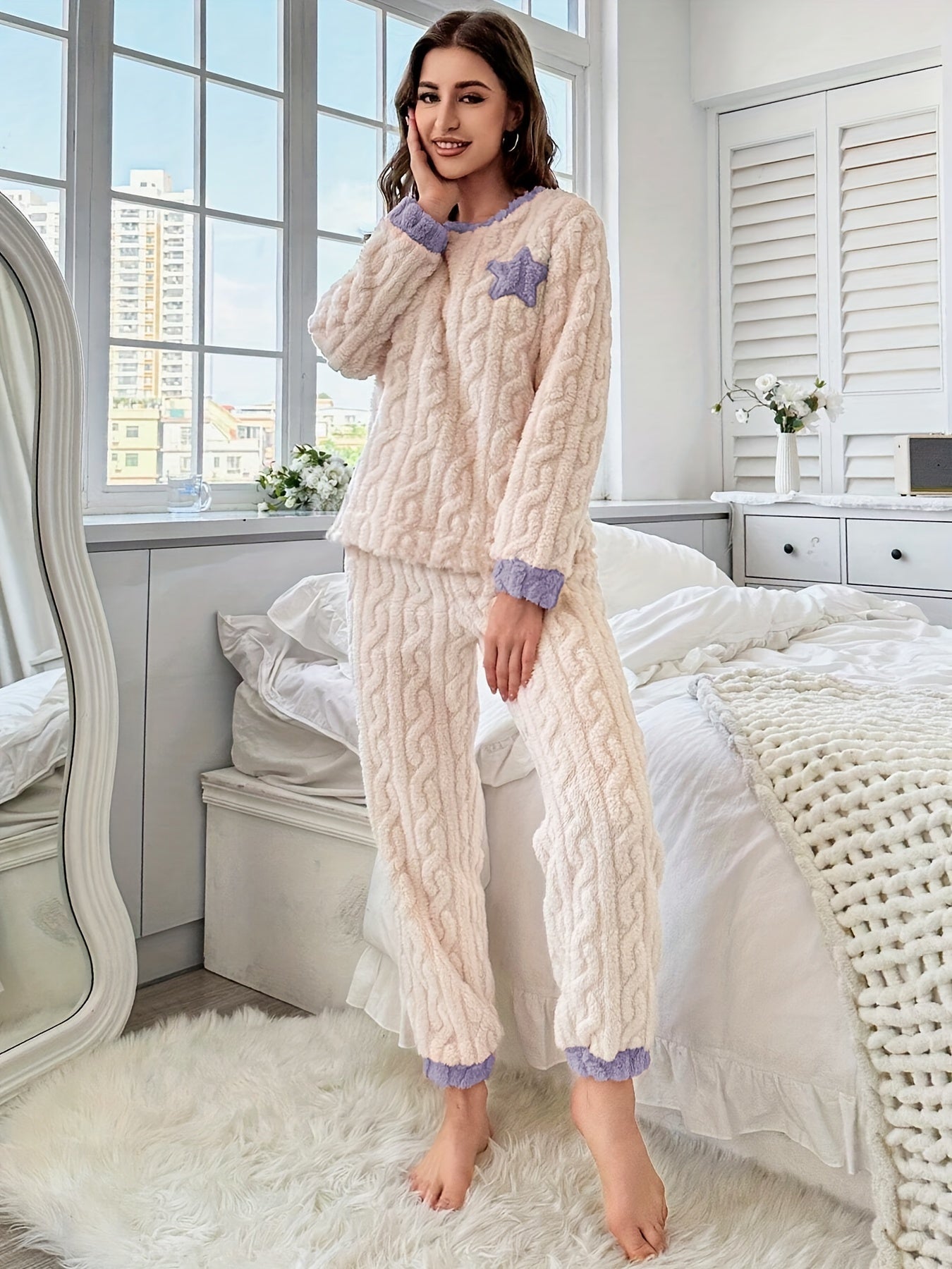 HanaeLuxe™ Pajama Set — Soft Silhouettes, All-Day Ease